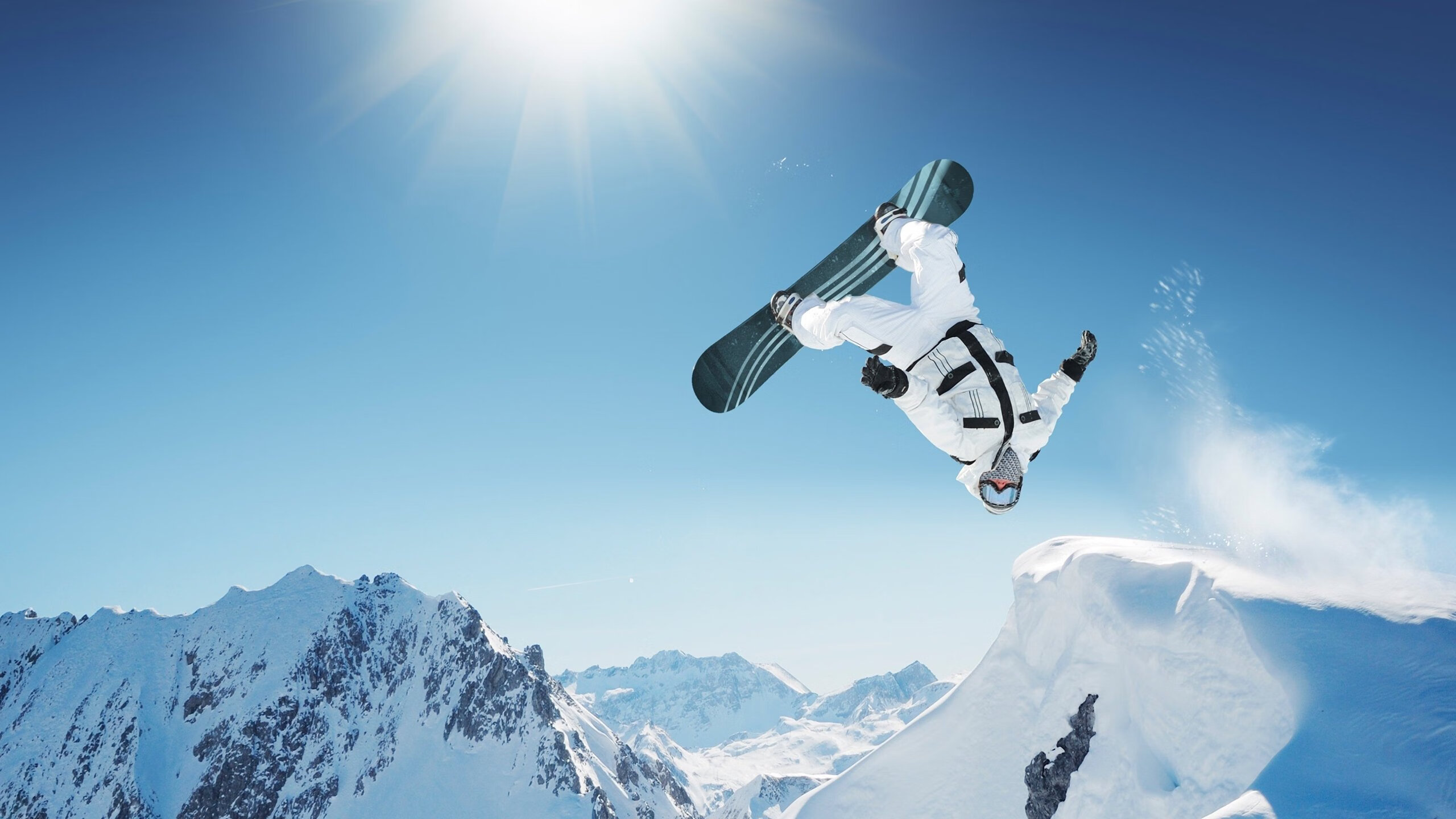 英超高强度赛程下球员运动损伤预防策略探索，英超伤病网站