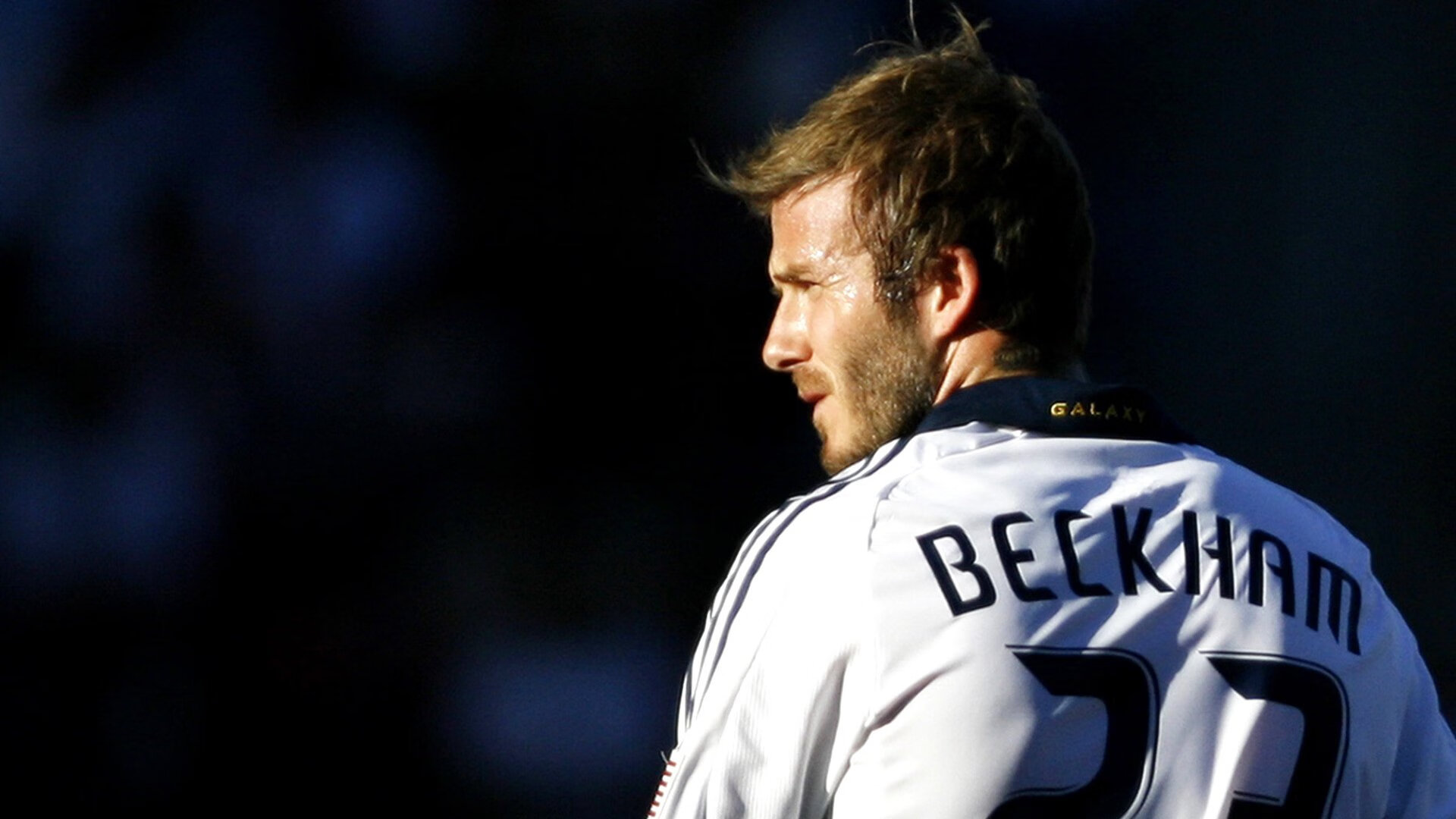 【智能化裁判系统】机器人裁判对传统裁判的冲击与融合，机器人裁判员